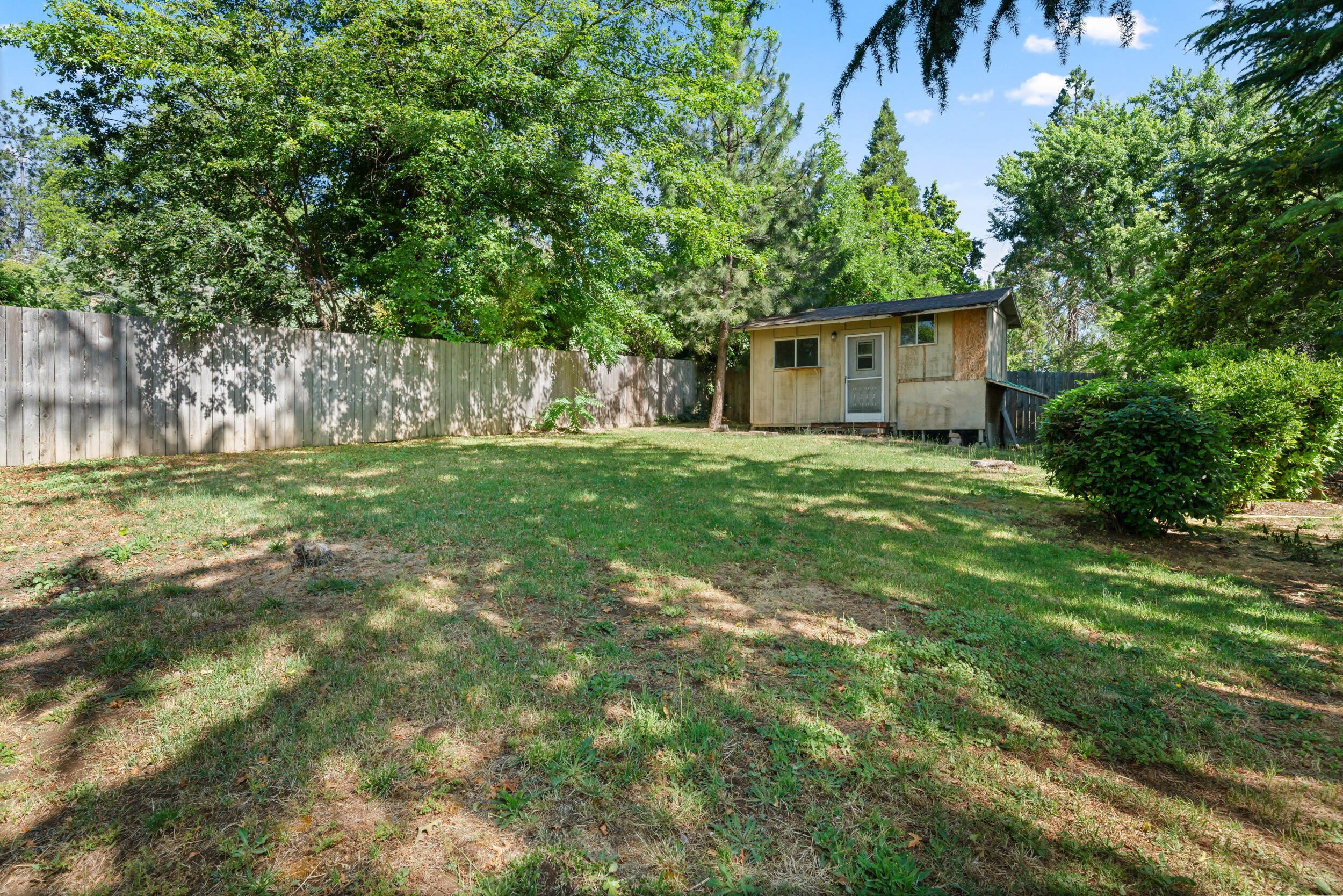 Siskiyou Heights Addition - Residential