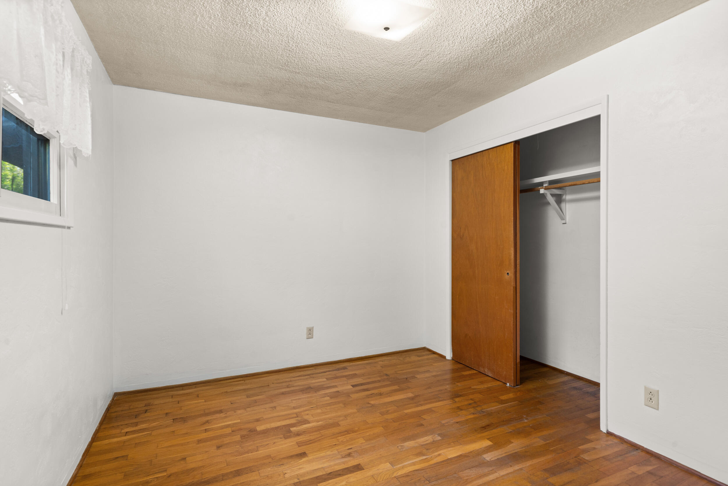 Siskiyou Heights Addition - Residential