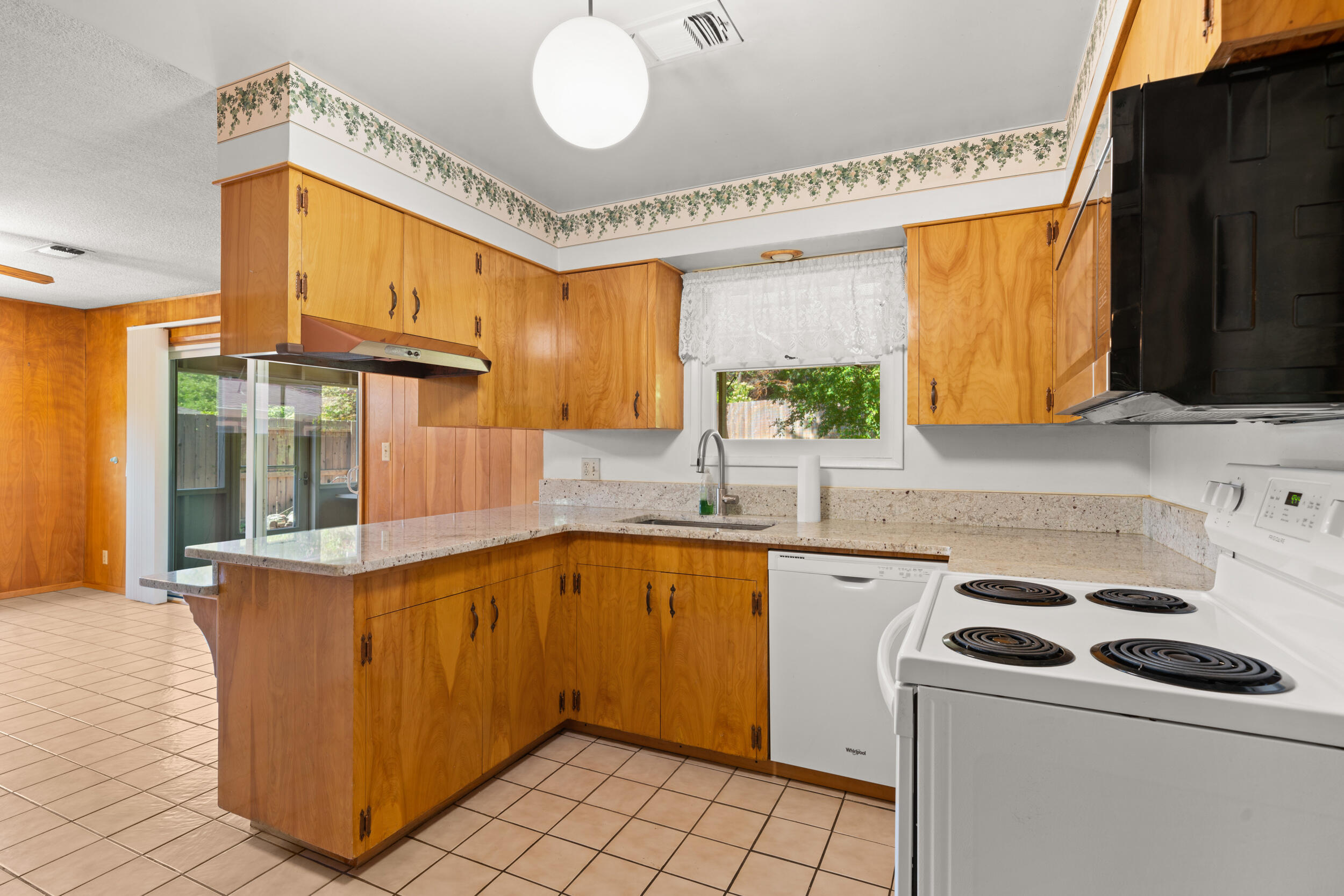 Siskiyou Heights Addition - Residential