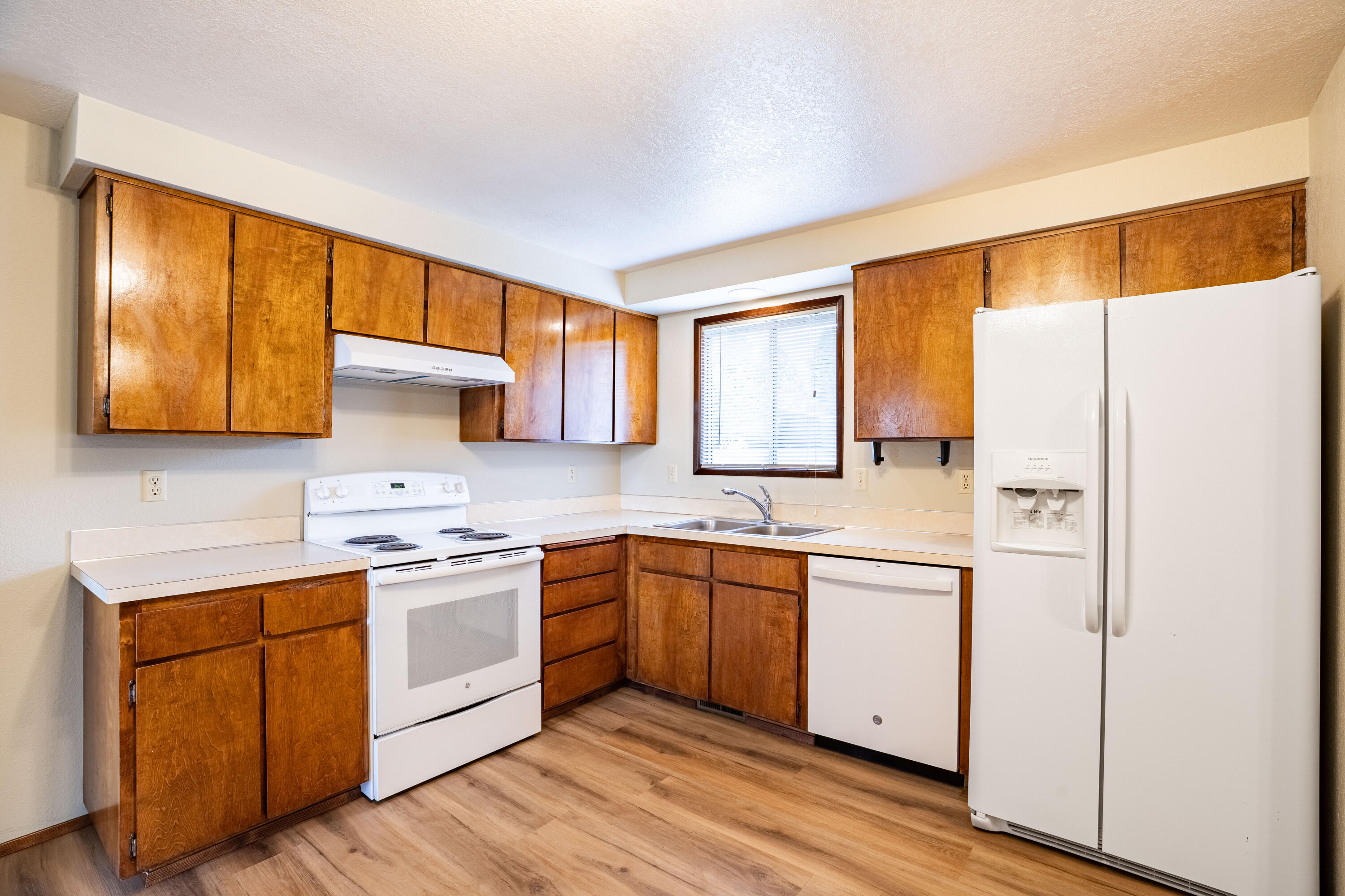 Mw Acre Tracts - Residential