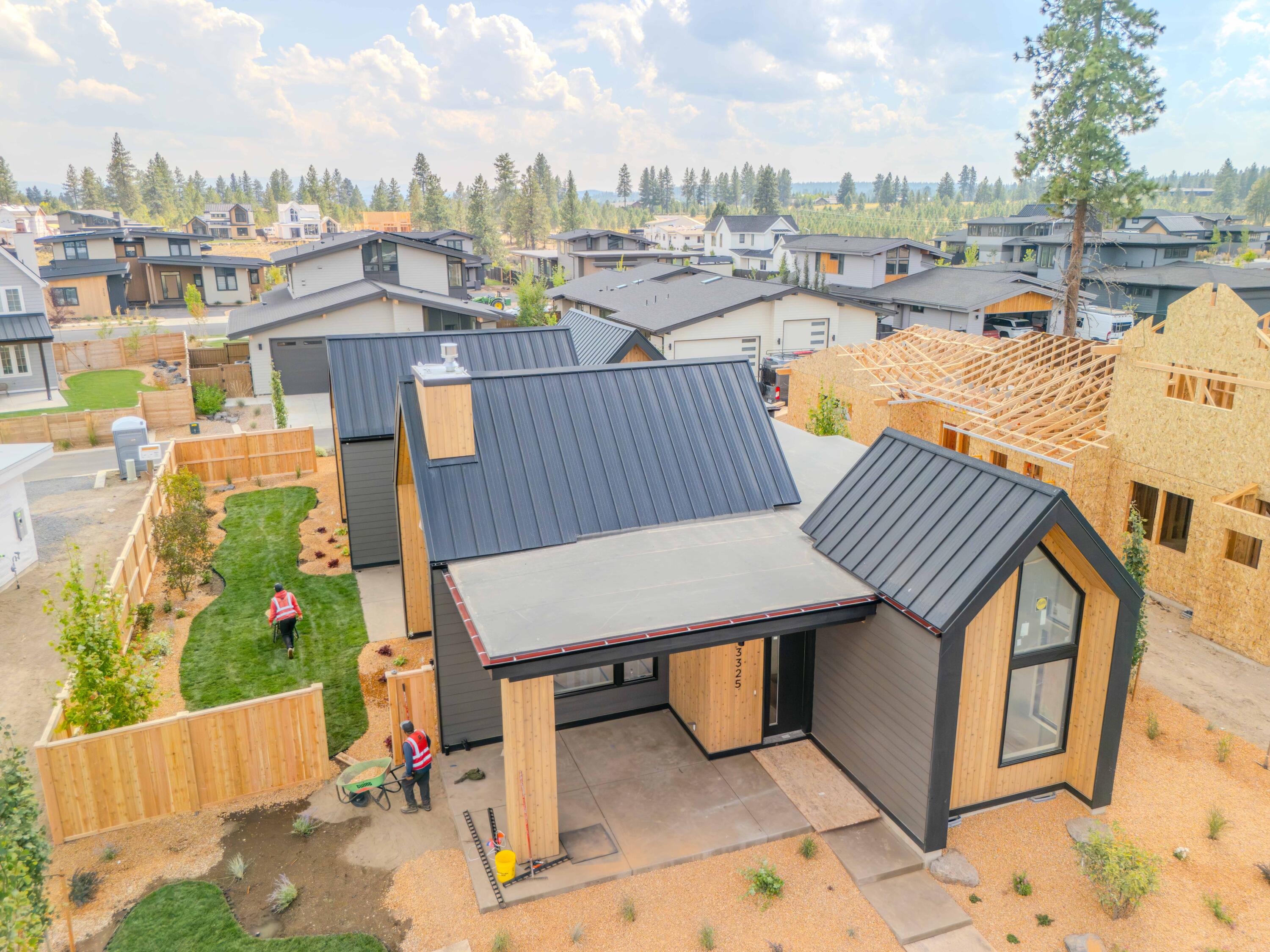 3325 NW Leavitt Lane