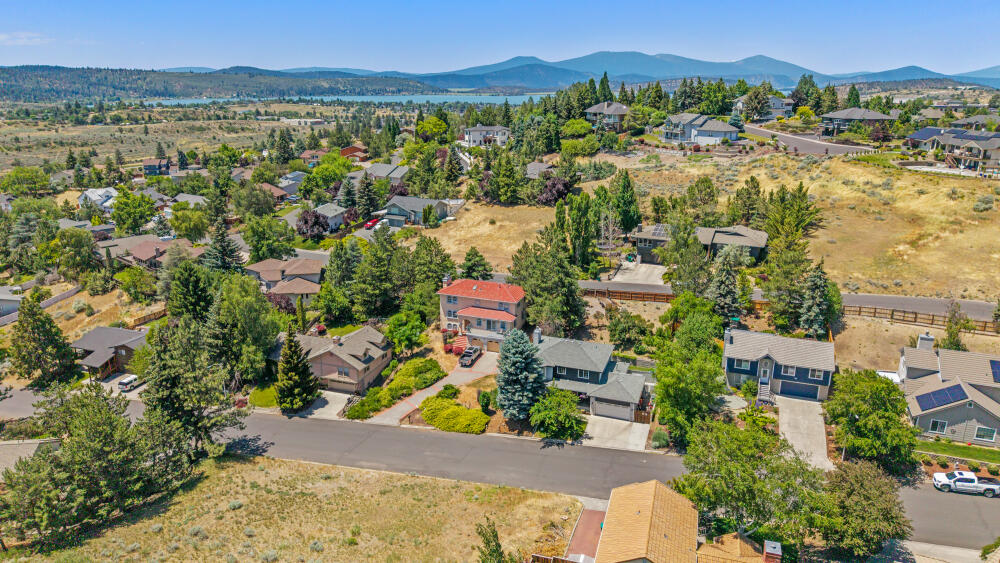 Klamath Falls -Nob Hill - Residential