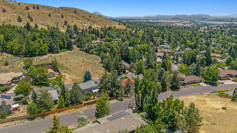 Klamath Falls -Nob Hill - Residential