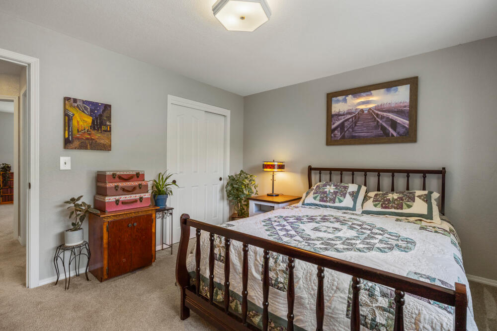 Klamath Falls -Nob Hill - Residential