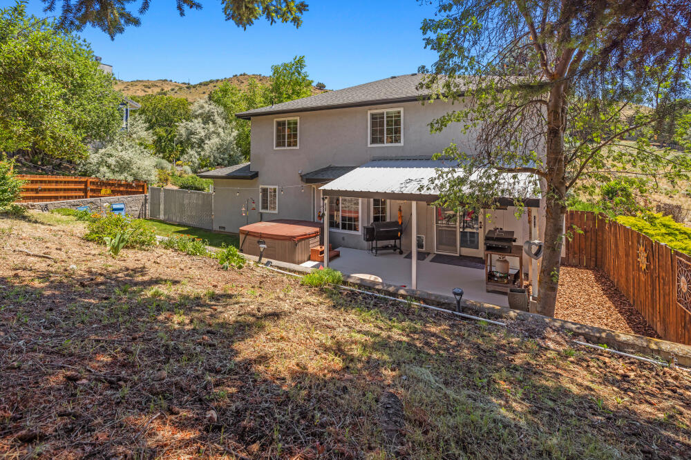 Klamath Falls -Nob Hill - Residential