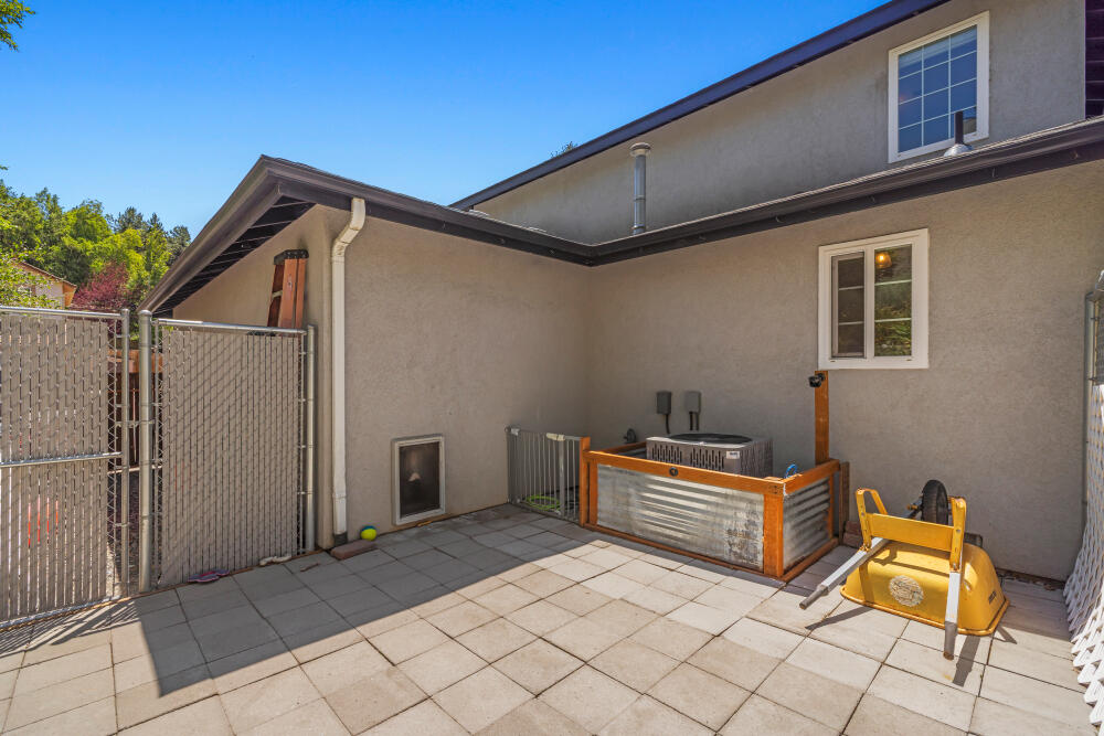 Klamath Falls -Nob Hill - Residential