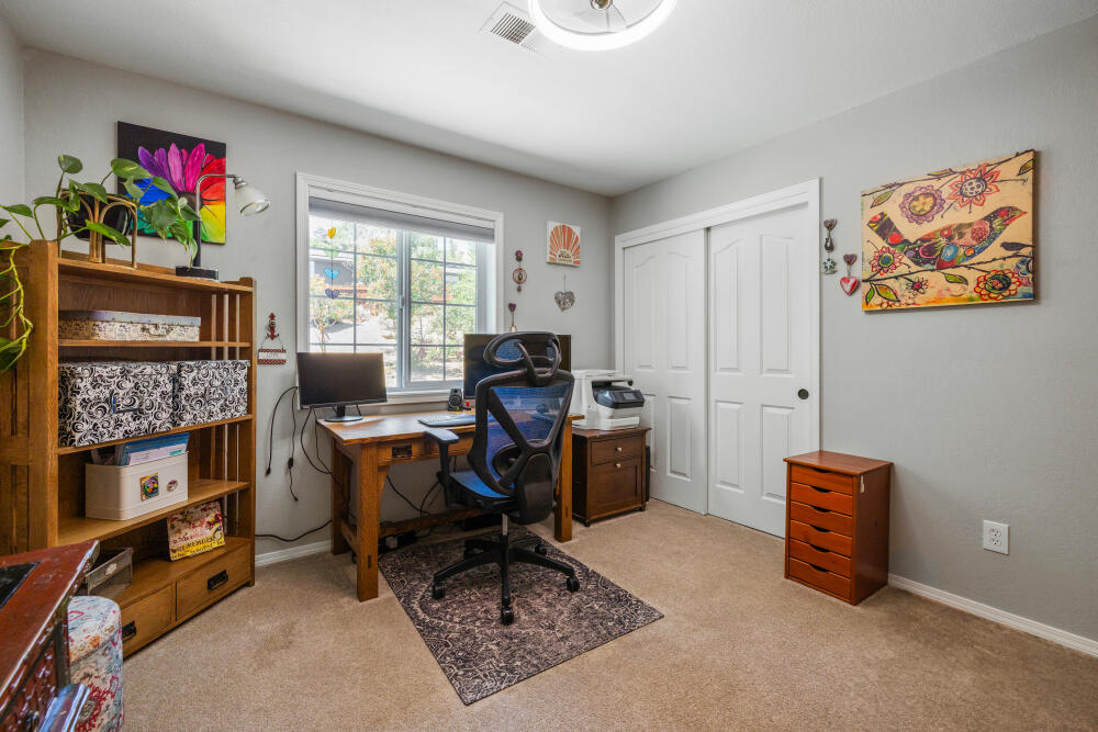 Klamath Falls -Nob Hill - Residential