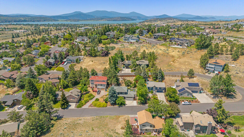 Klamath Falls -Nob Hill - Residential