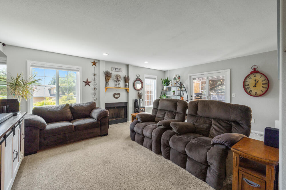 Klamath Falls -Nob Hill - Residential