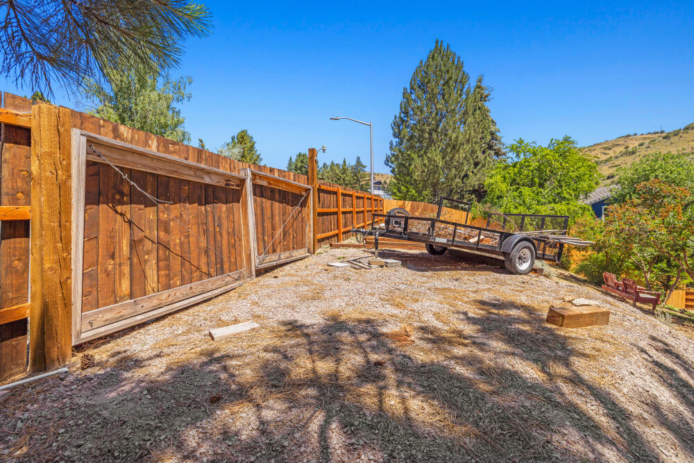 Klamath Falls -Nob Hill - Residential