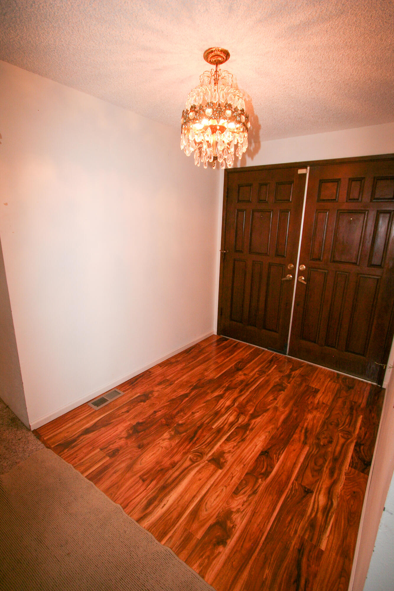 Cypress Villa - Residential