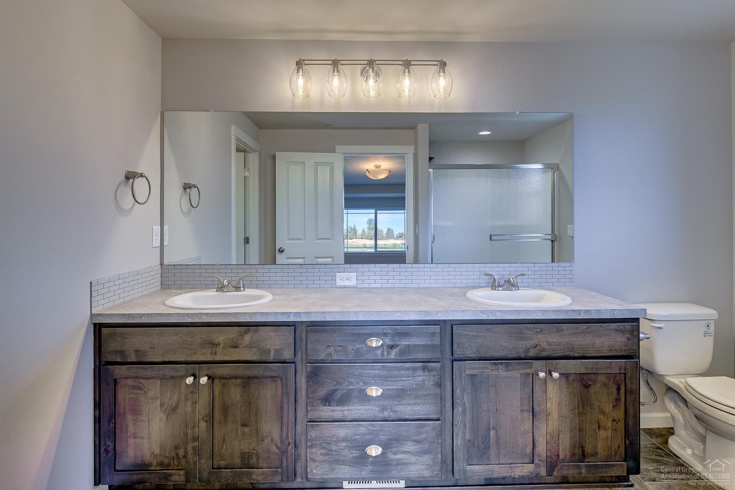 Fieldstone Crossing - Residential