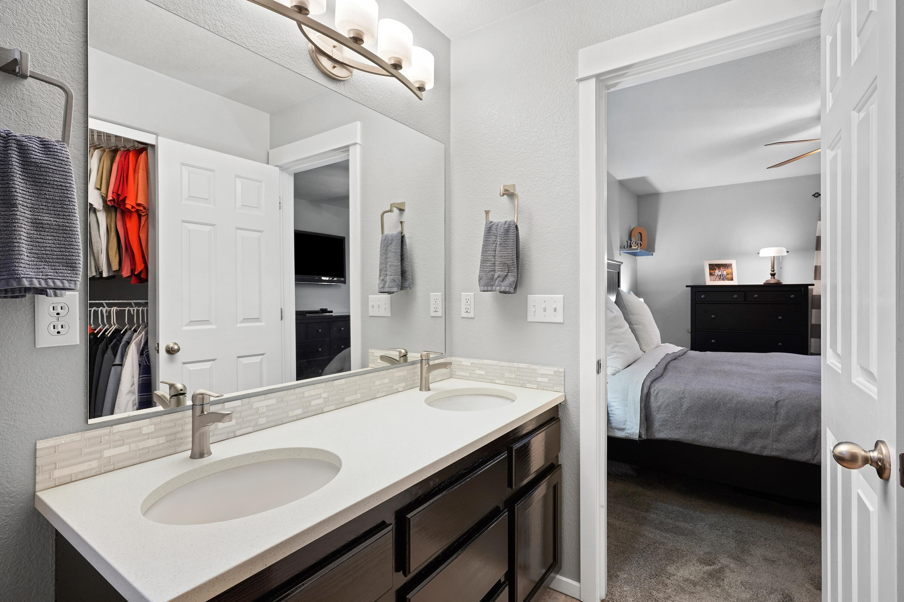 Canyon Point - Residential