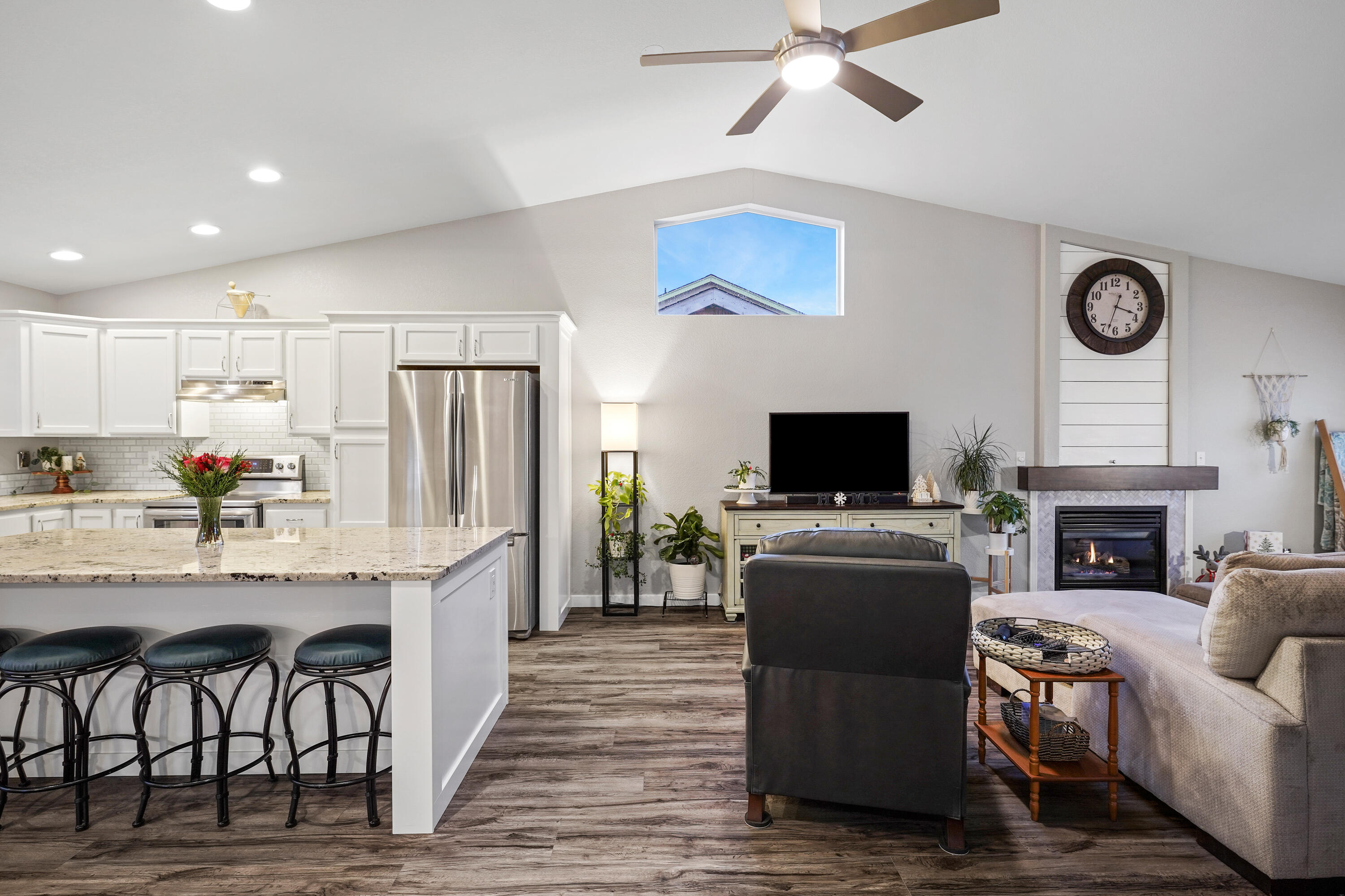 Canyon Point - Residential