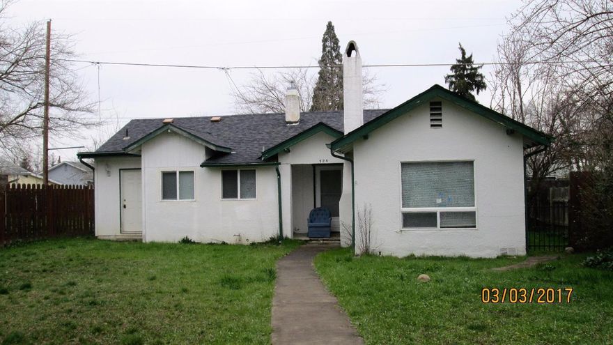 Cute cottage style home in West Medford featuring 3 bedrooms, 1 bathroom, and approx. 1175 square feet. This home is partially remodeled, has a wood burning fireplace, stucco exterior and lots of charm.