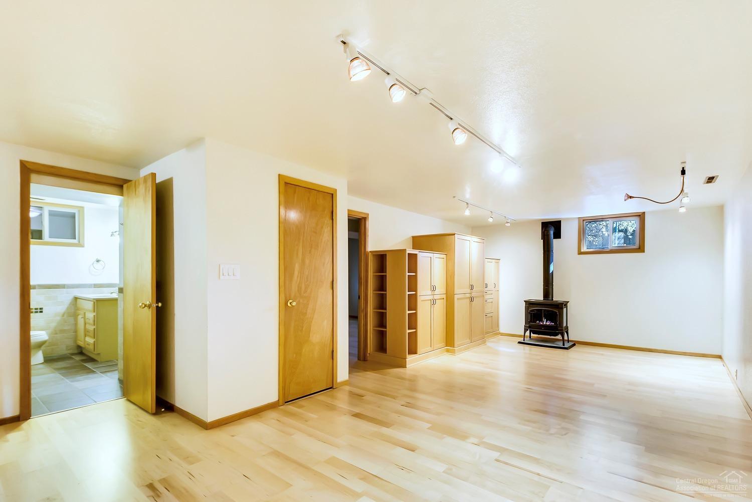 West Hills - Residential