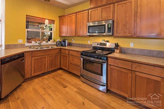 Oakview - Residential