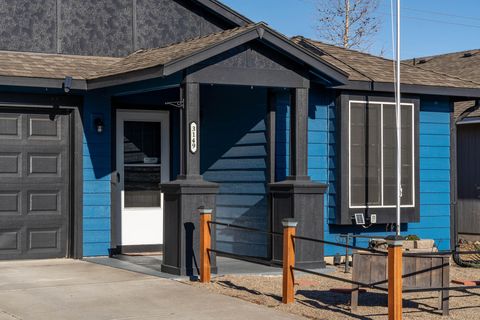 Tiny photo for 3149 SW Antler Lane, Redmond, OR 97756 (MLS # 220213879)