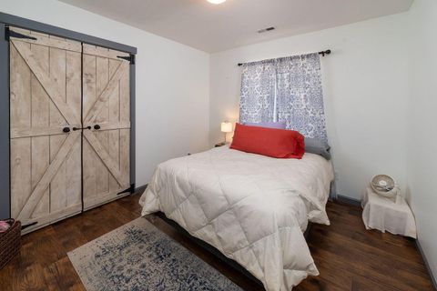 Tiny photo for 3149 SW Antler Lane, Redmond, OR 97756 (MLS # 220213879)