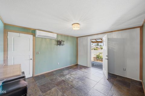 Tiny photo for 2346 SW 20th Court, Redmond, OR 97756 (MLS # 220224507)