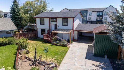Tiny photo for 2346 SW 20th Court, Redmond, OR 97756 (MLS # 220224507)