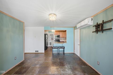 Tiny photo for 2346 SW 20th Court, Redmond, OR 97756 (MLS # 220224507)