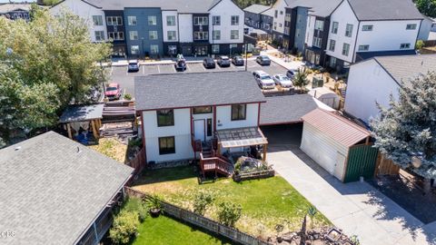 Tiny photo for 2346 SW 20th Court, Redmond, OR 97756 (MLS # 220224507)