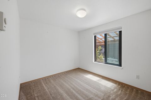 Tiny photo for 2346 SW 20th Court, Redmond, OR 97756 (MLS # 220224507)