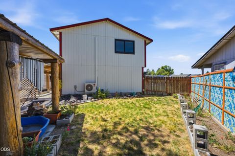 Tiny photo for 2346 SW 20th Court, Redmond, OR 97756 (MLS # 220224507)