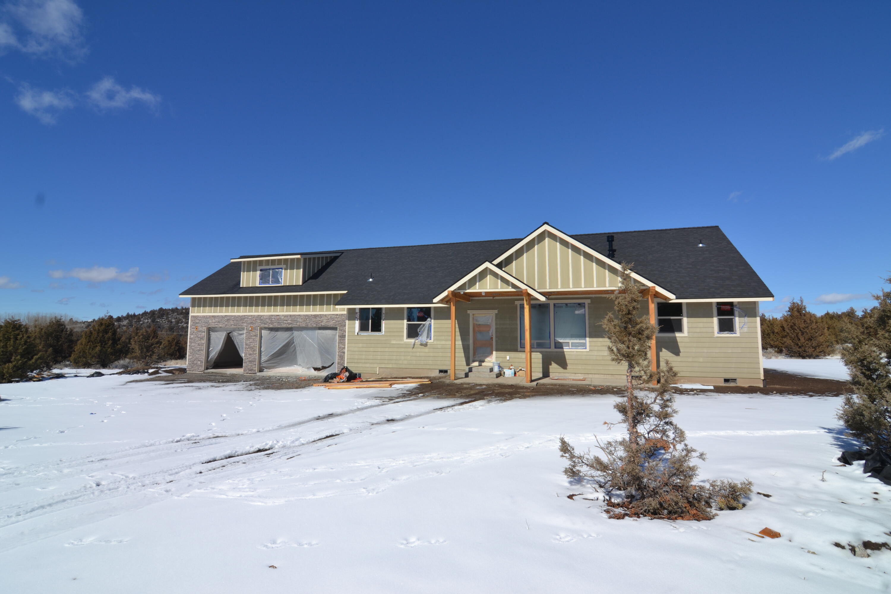 Mountain Ridge Est. - Residential