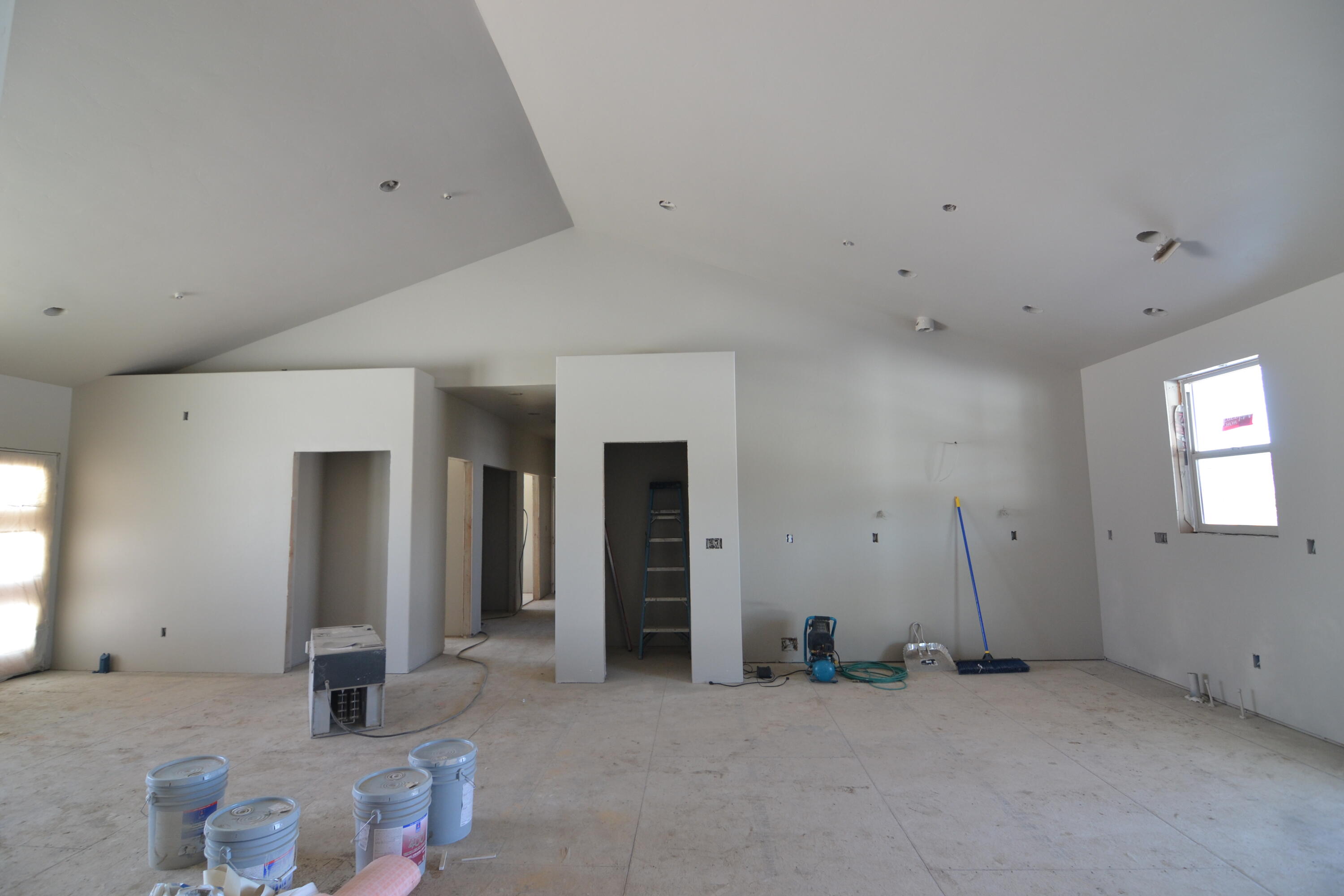 Mountain Ridge Est. - Residential