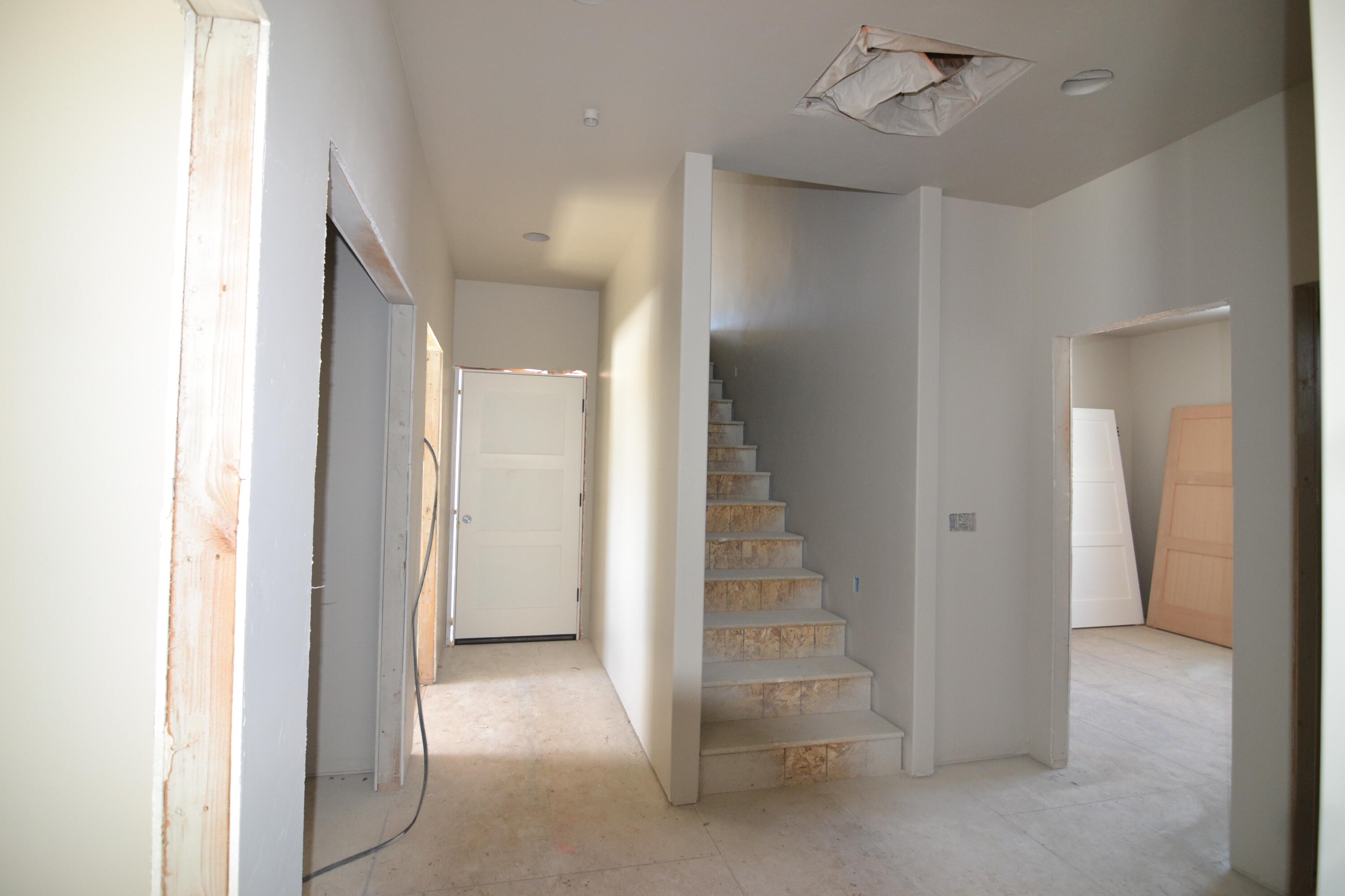 Mountain Ridge Est. - Residential