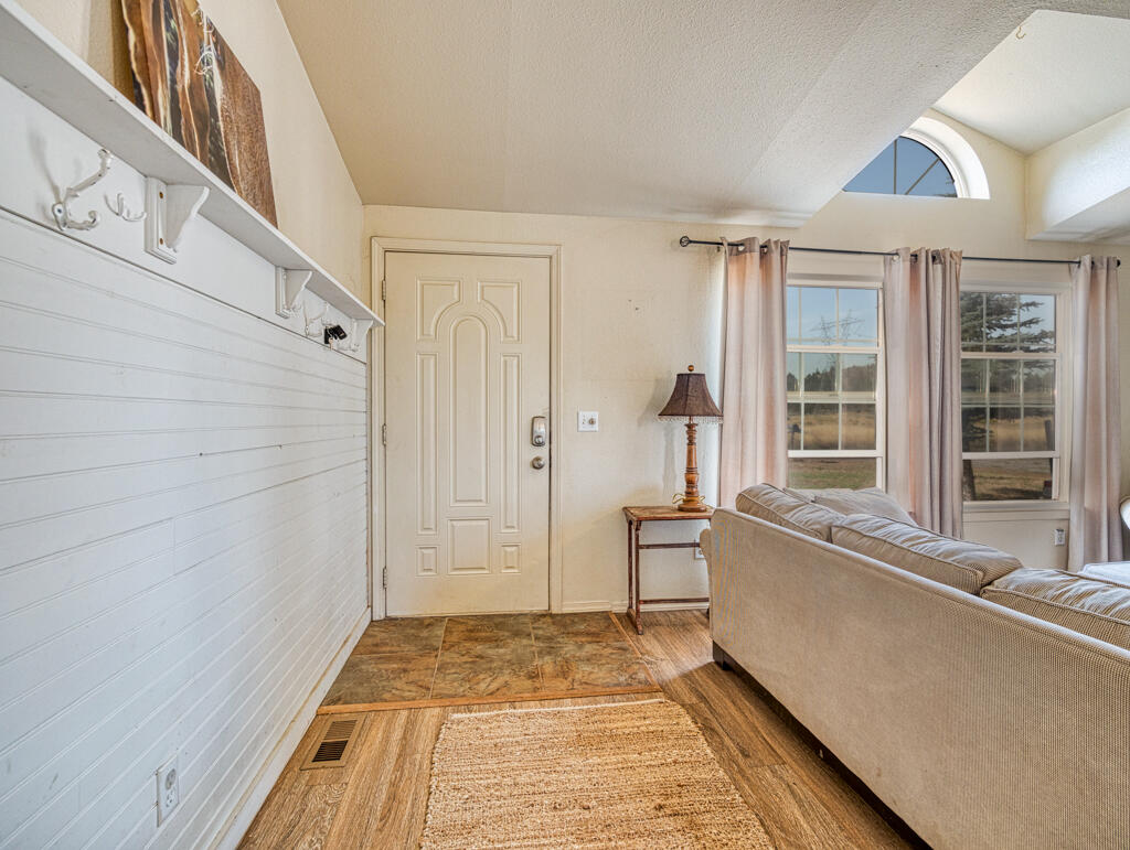 Dewitt Home Tracts - Residential