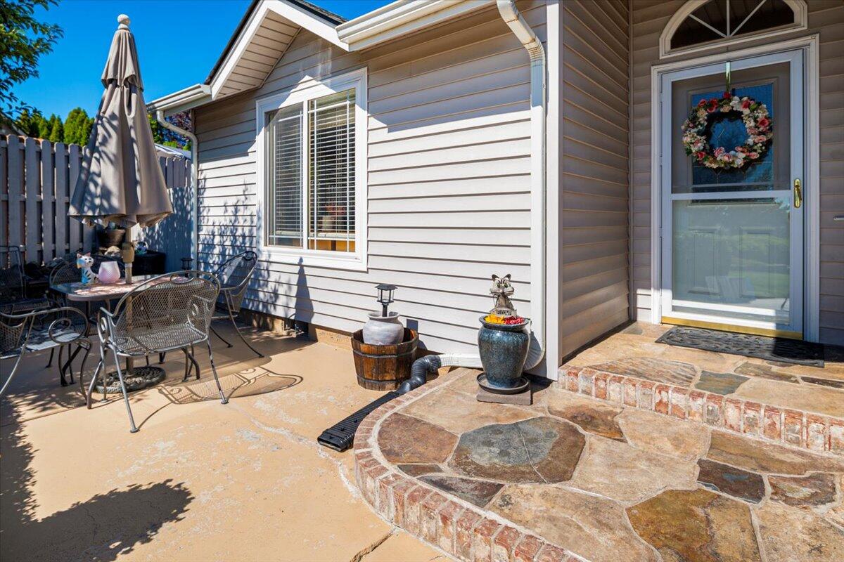3746 SW Xero Avenue