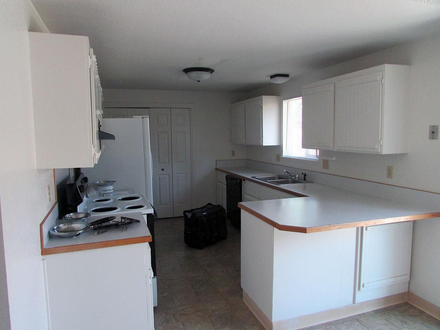 Old Orchard Manor - Residential