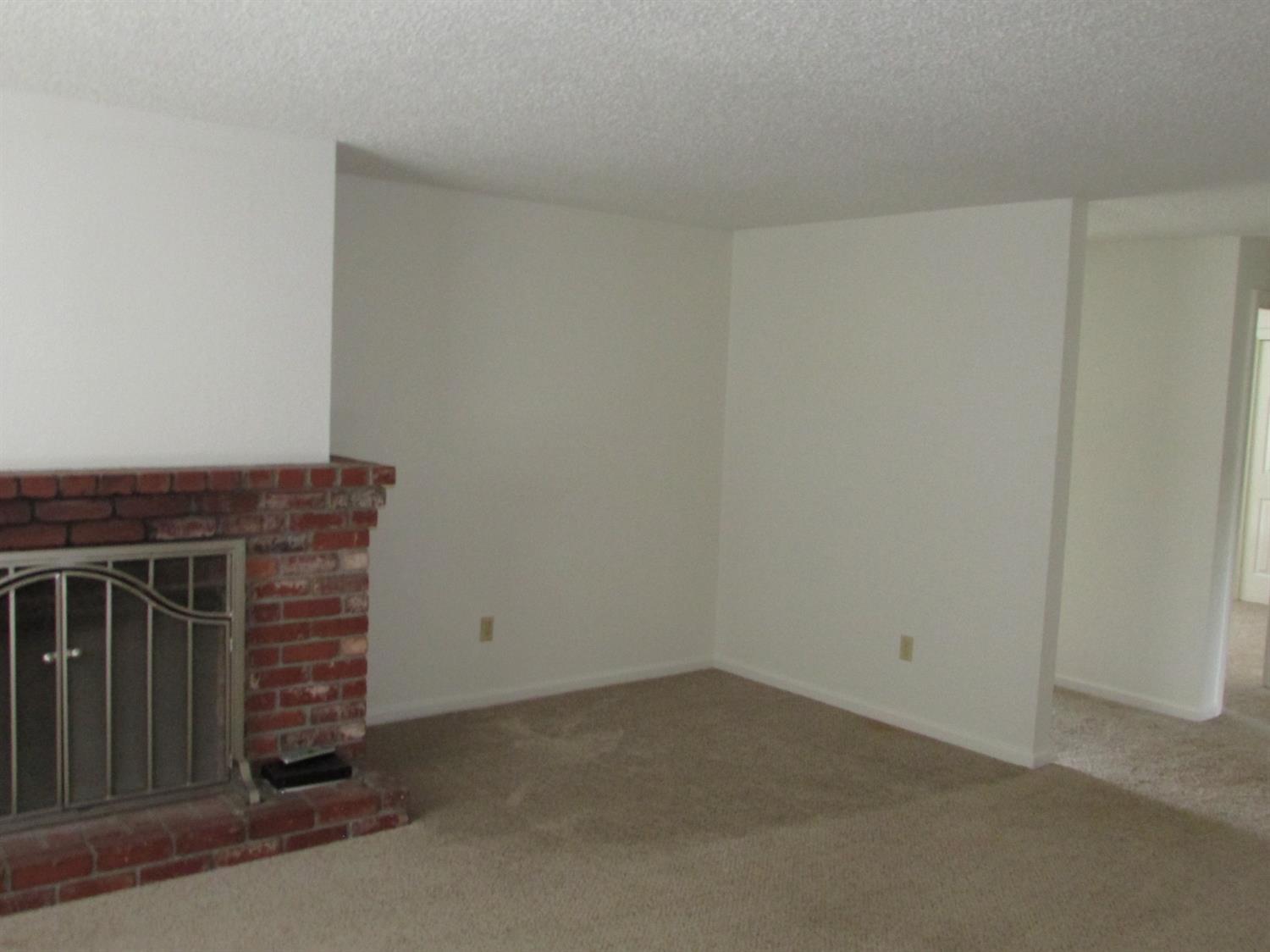 Old Orchard Manor - Residential