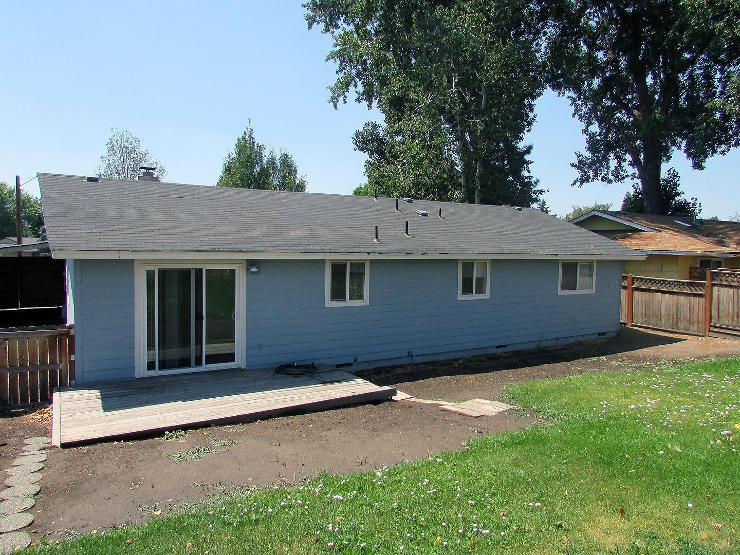 Old Orchard Manor - Residential