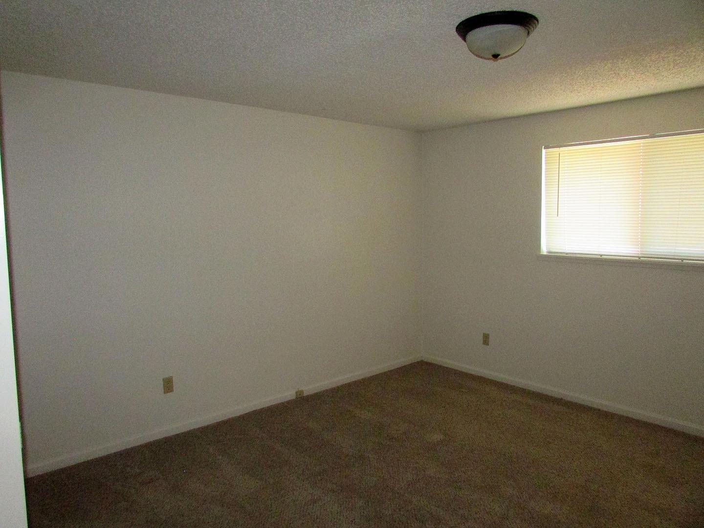 Old Orchard Manor - Residential