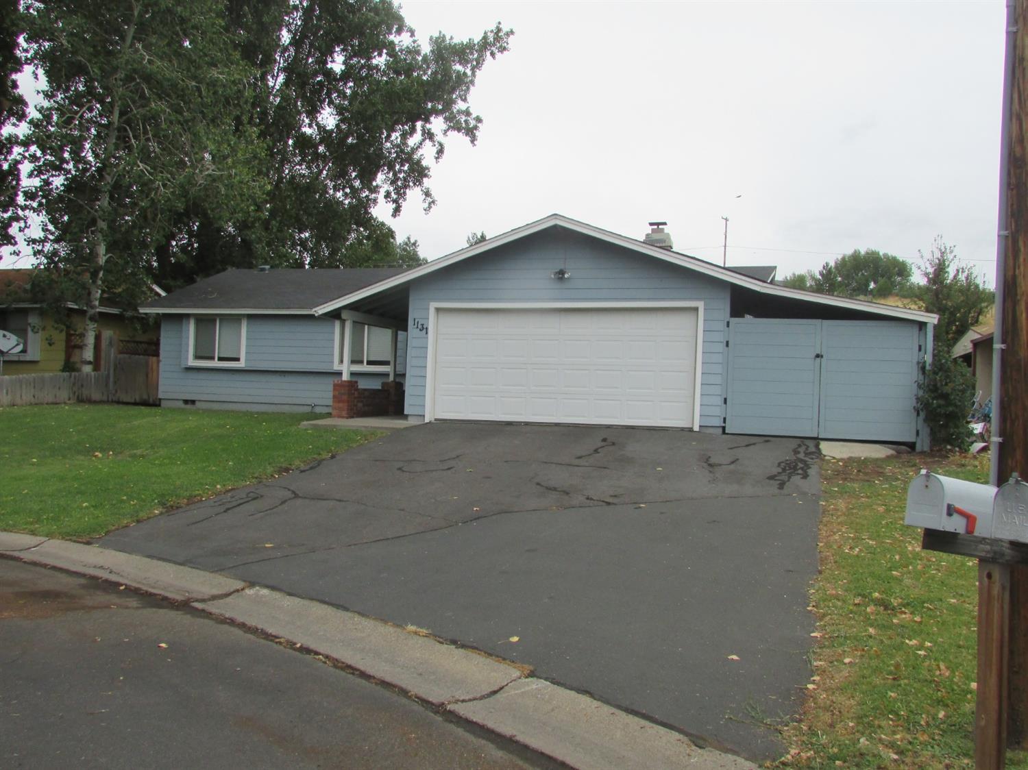 Old Orchard Manor - Residential