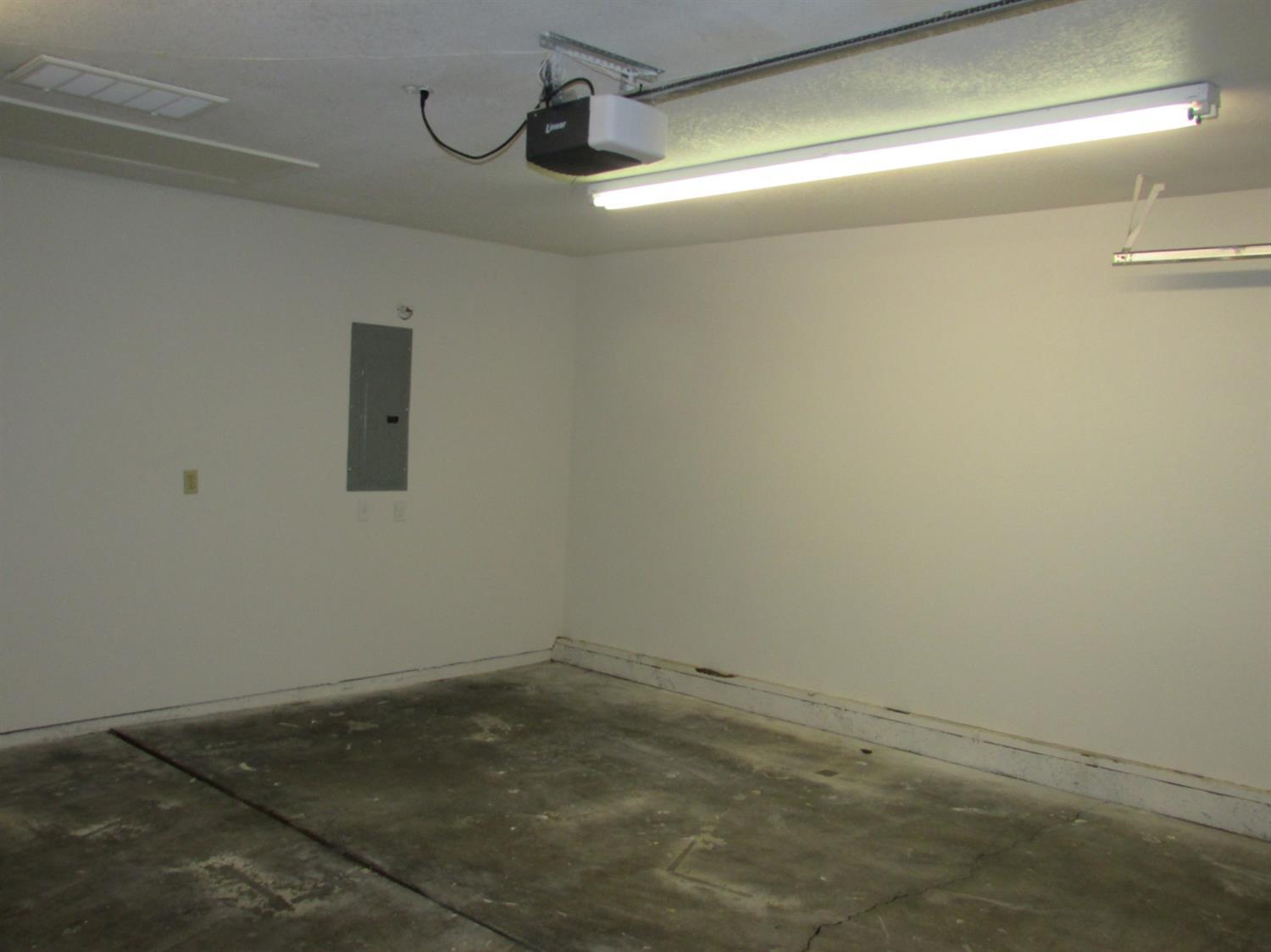 Old Orchard Manor - Residential