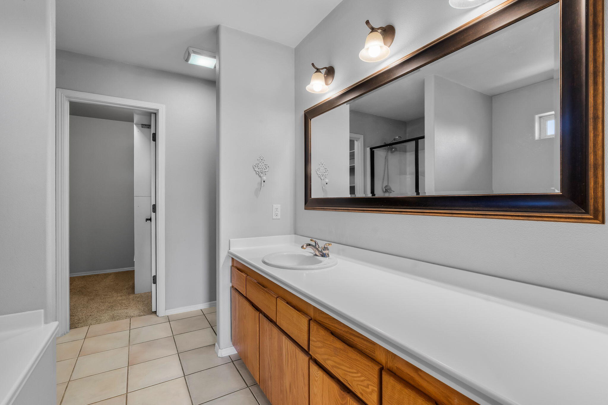 Oak Tree - Residential