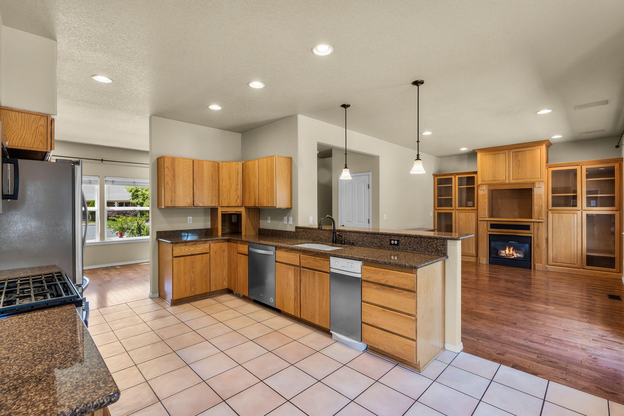 Oak Tree - Residential