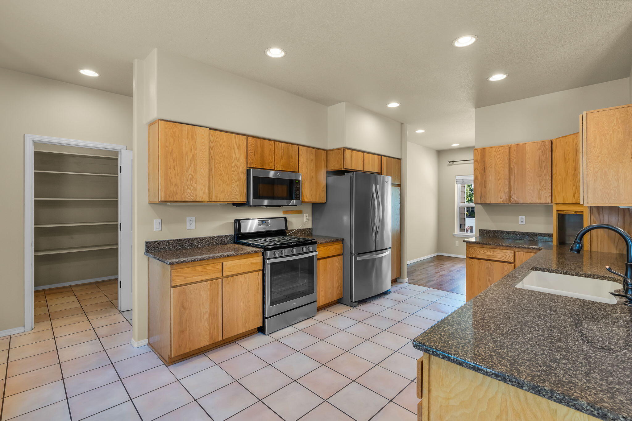 Oak Tree - Residential