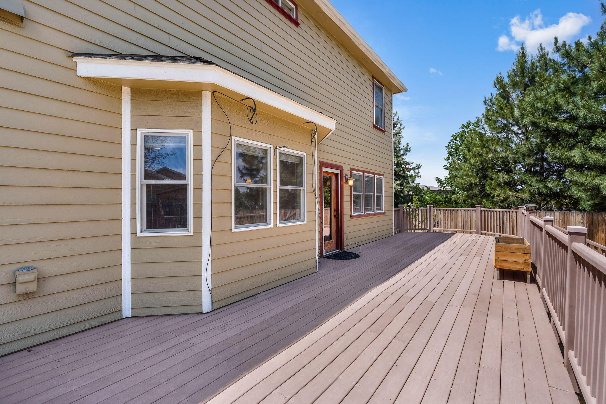 Oak Tree - Residential