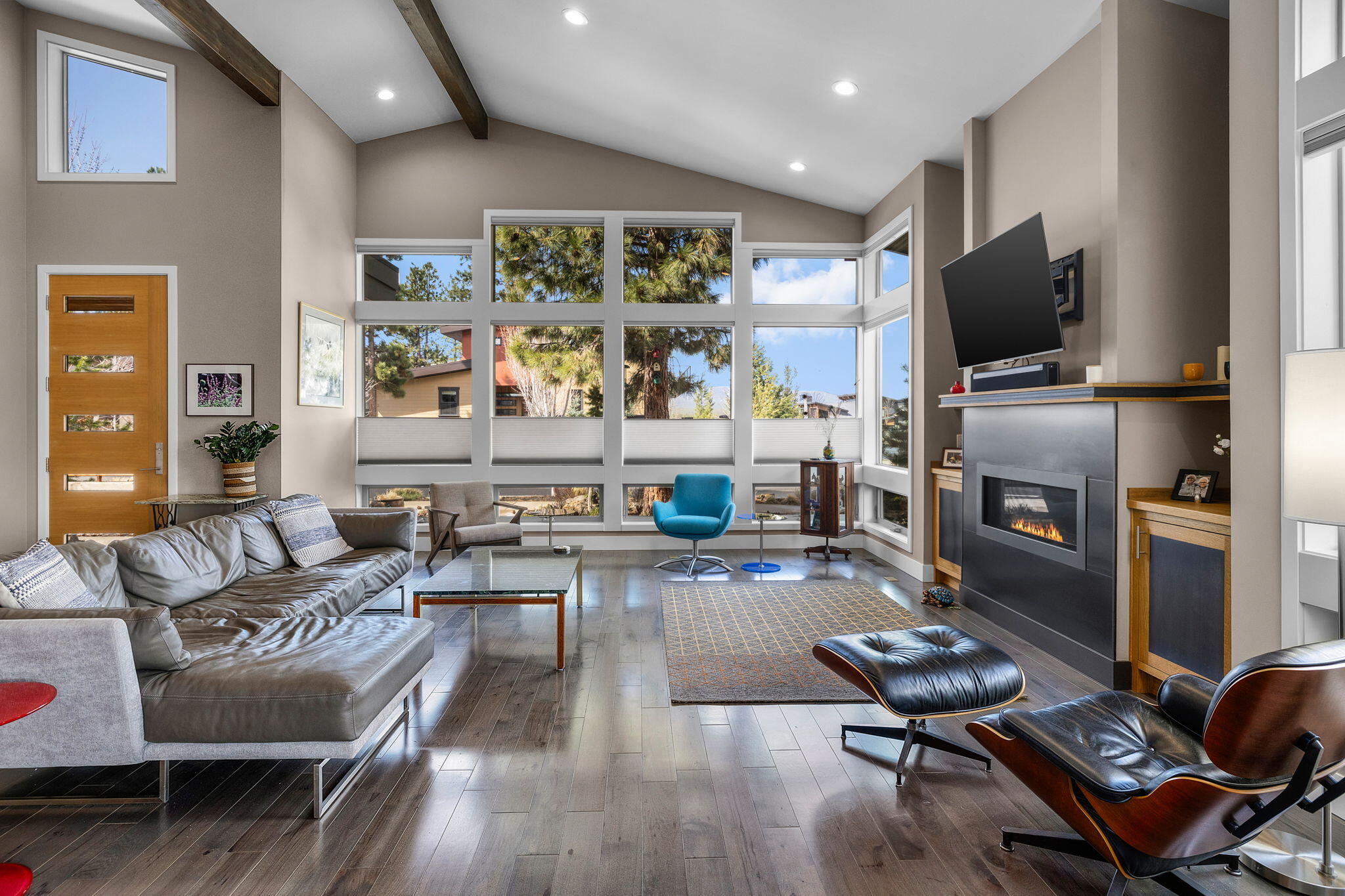 Three Pines Ridge - Residential