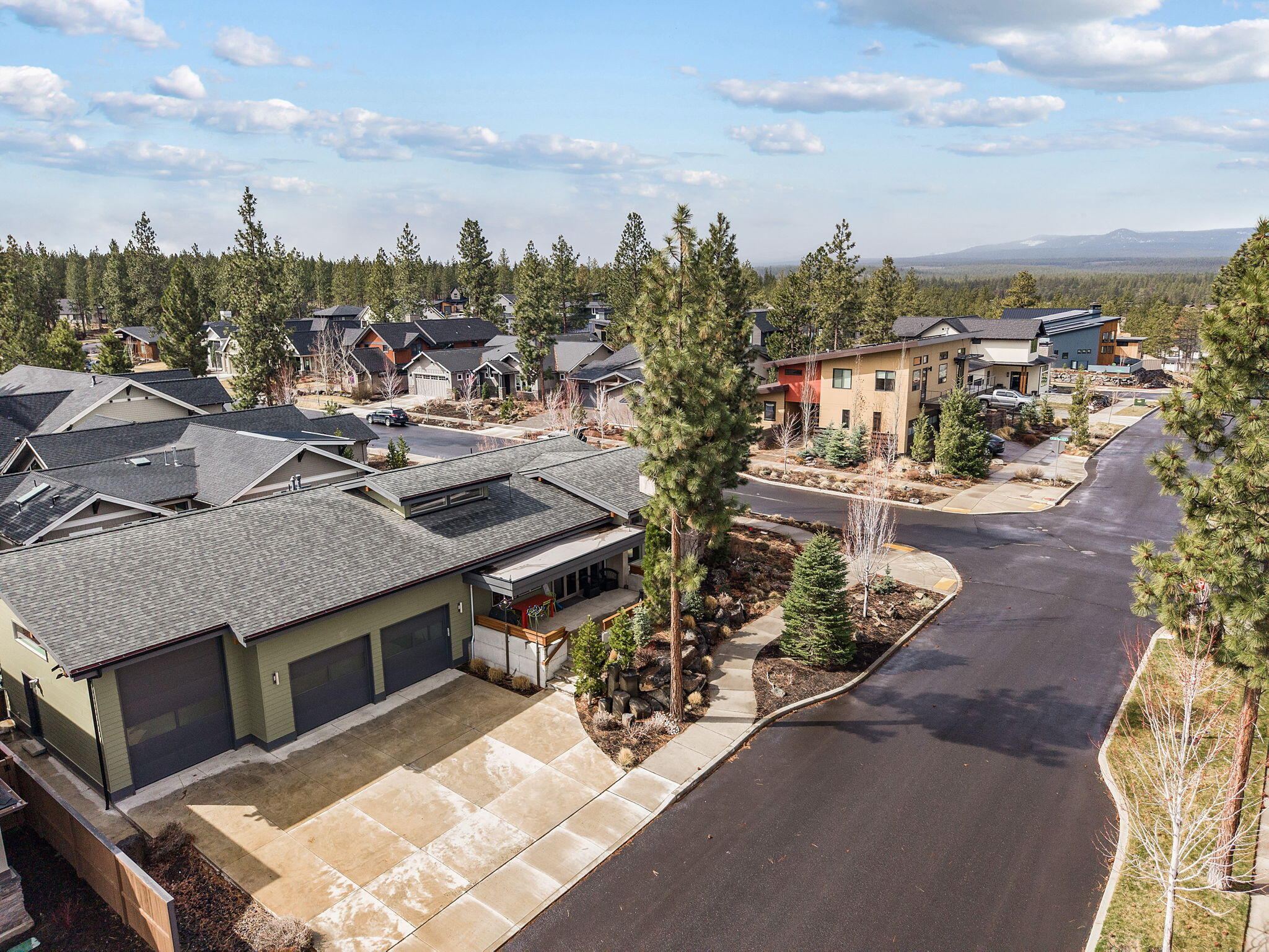 Three Pines Ridge - Residential