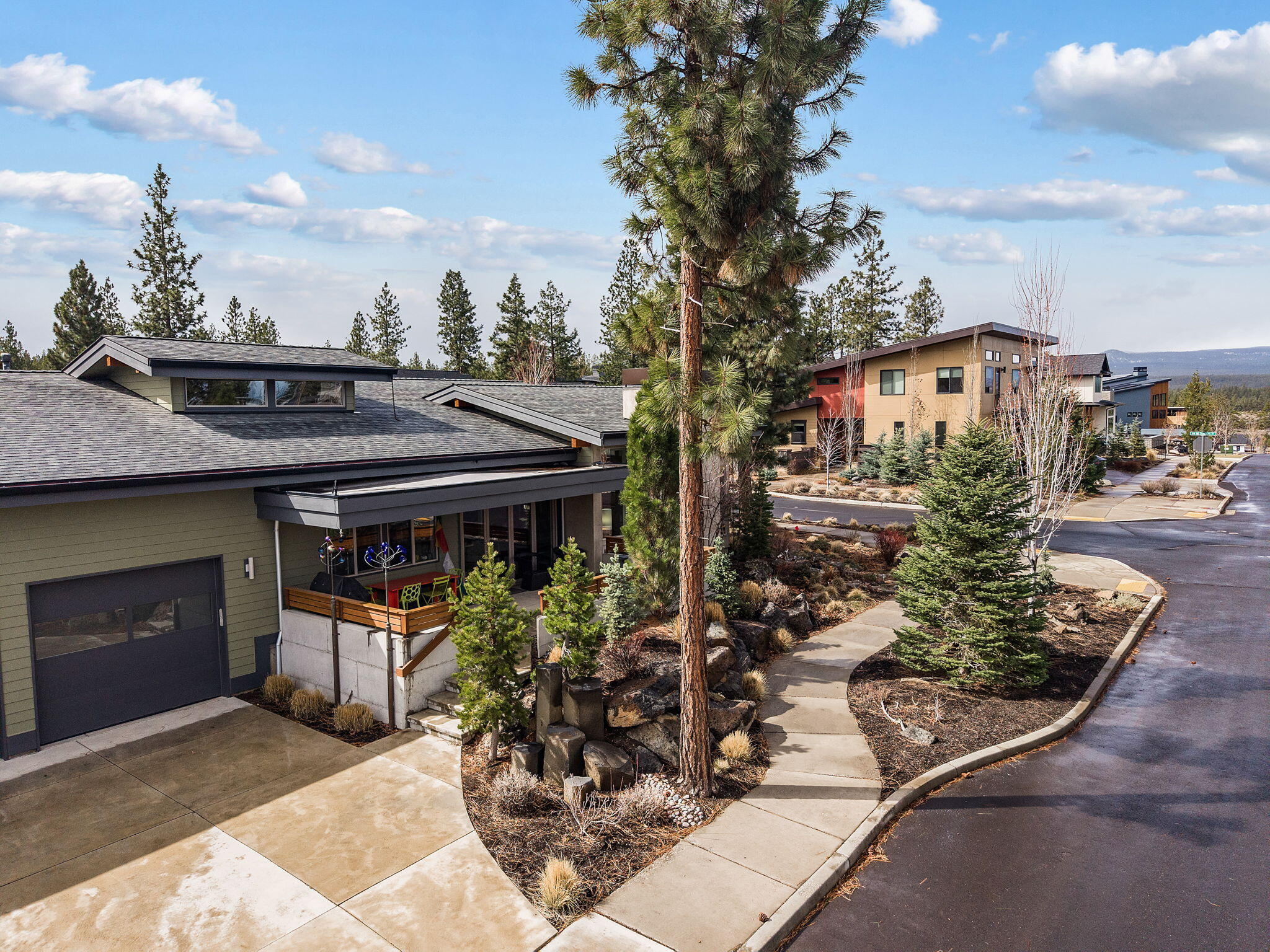 Three Pines Ridge - Residential
