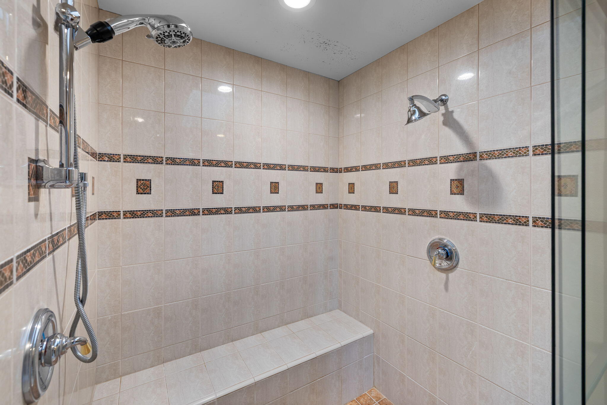 Broken Top - Residential