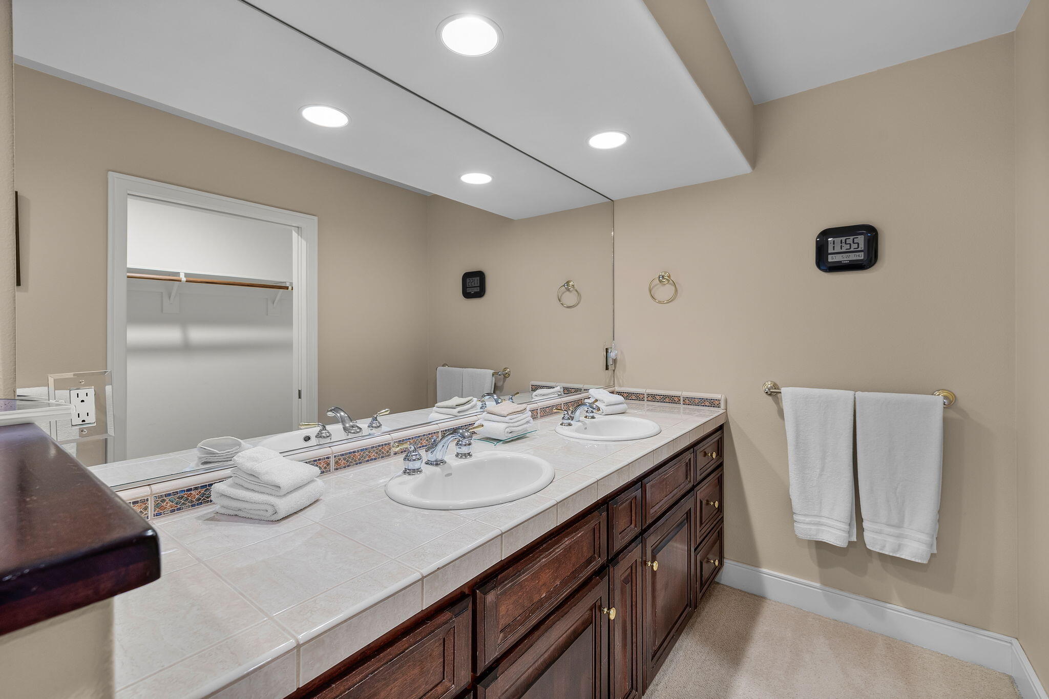 Broken Top - Residential