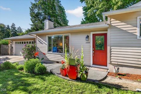 Tiny photo for 2334 Black Oak Way, Ashland, OR 97520 (MLS # 220223188)